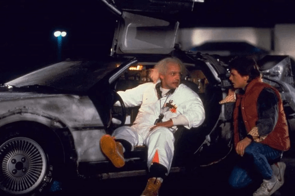 2020-04-10-back-to-the-future-delorean-dmc-12-600px-tiny